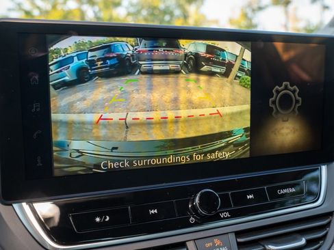 New 2025 Nissan Altima 2.5 SV w/ SV Premium Package image 11