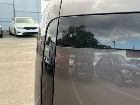 Used 2023 Land Rover Range Rover Long Wheelbase First Edition image 10