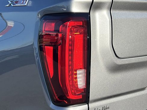 Used 2020 GMC Sierra 1500 SLT w/ SLT Premium Plus Package image 24