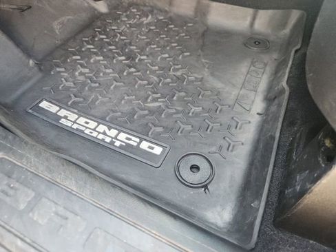 Used 2021 Ford Bronco Sport Outer Banks w/ Outer Banks Package (96D) image 30