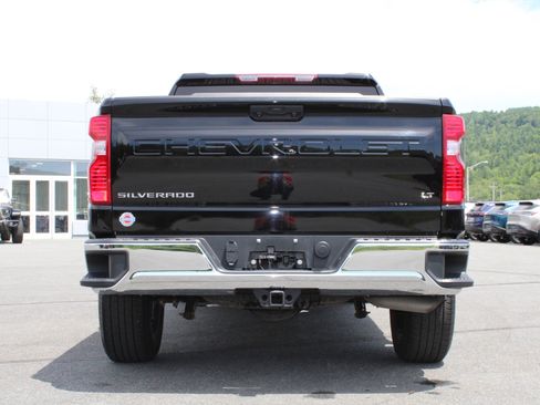 Used 2023 Chevrolet Silverado 1500 LT AWD/4WD image 10