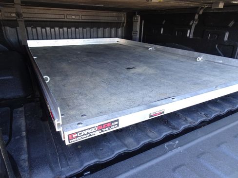 Used 2024 Chevrolet Silverado 2500 Custom w/ Custom Convenience Package image 9