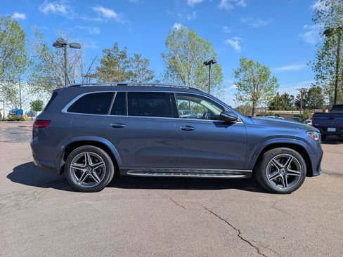 Used 2024 Mercedes-Benz GLS 450 4MATIC image 4