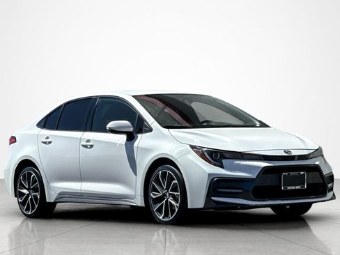 Certified 2021 Toyota Corolla SE w/ Carpet Mat Package (TMS) FWD image 7