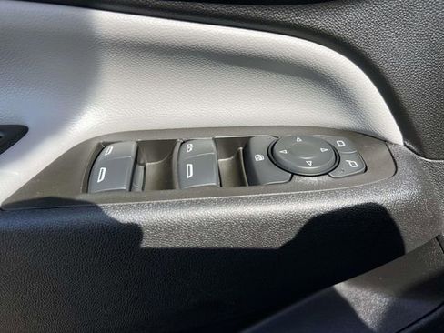 Certified 2023 Chevrolet Equinox LS w/ Driver Confidence II Package AWD/4WD image 19