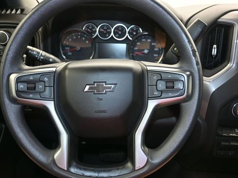 Used 2022 Chevrolet Silverado 1500 Custom Trail Boss w/ Safety Confidence Package AWD/4WD image 13