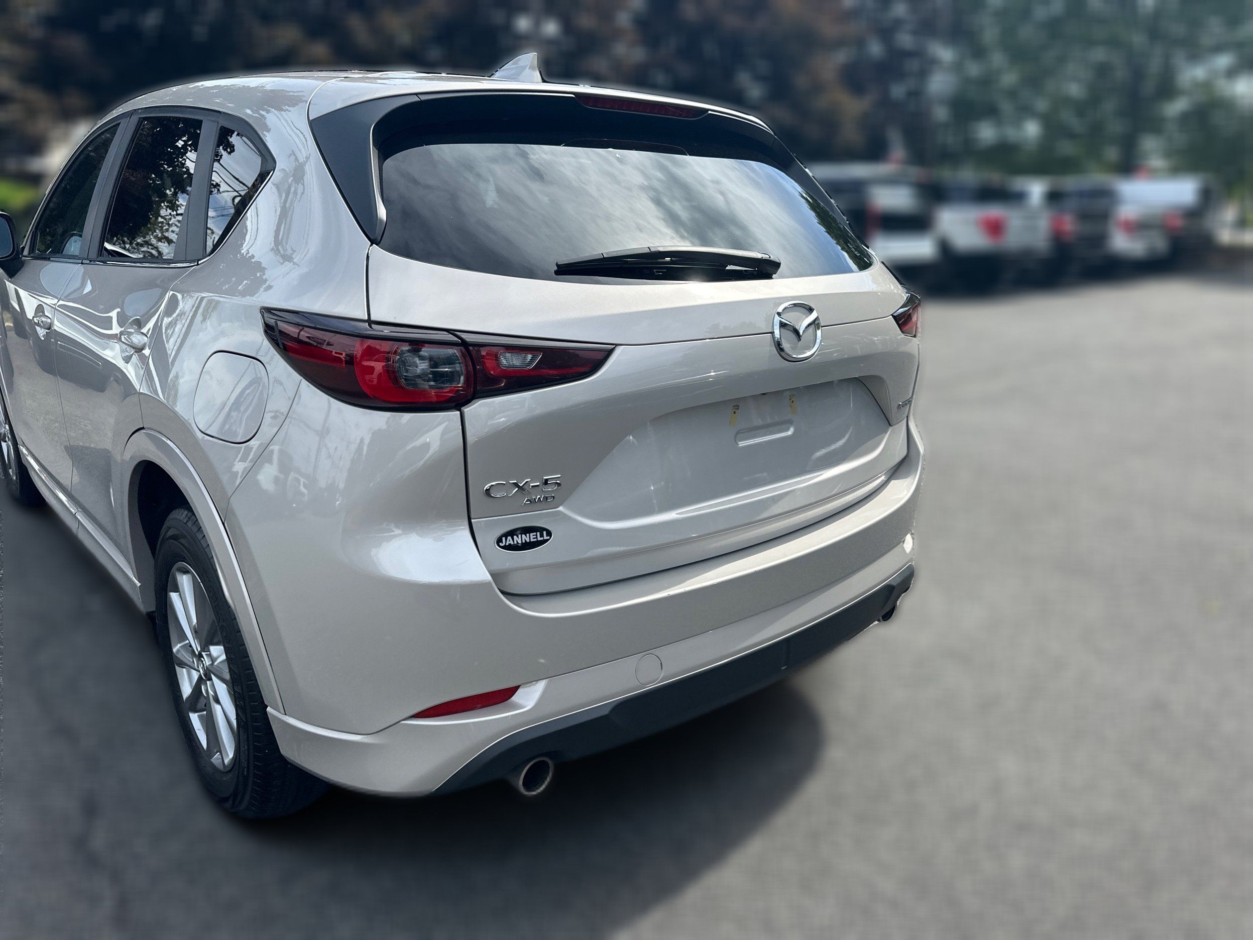 Used 2025 MAZDA CX-5 AWD 2.5 S w/ Preferred Package image 24