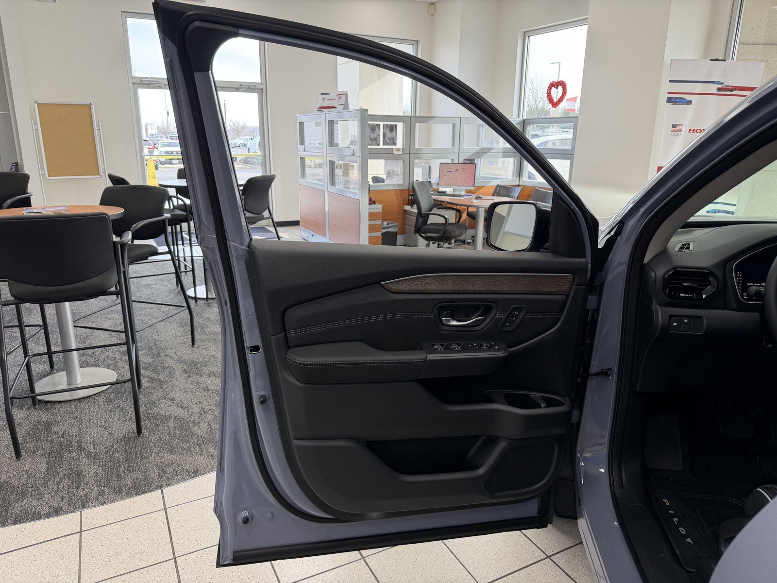 New 2026 Honda Pilot Elite image 28