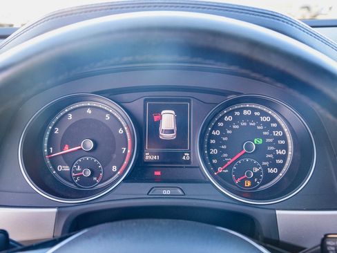 Used 2018 Volkswagen Atlas SEL image 24