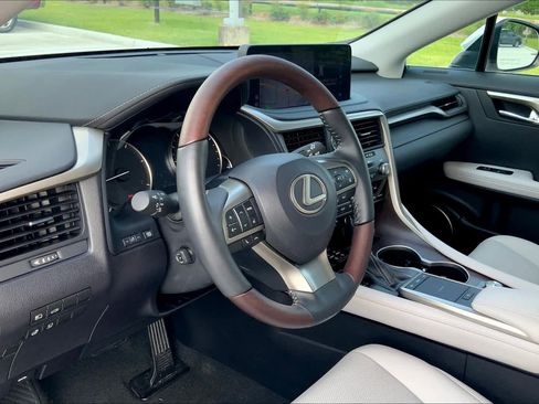 Used 2020 Lexus RX 350 FWD w/ Premium Package image 18