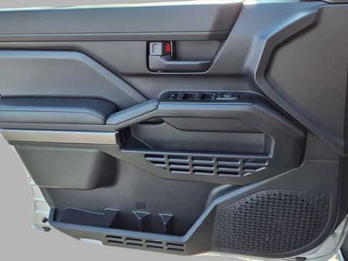 Used 2025 Toyota 4Runner TRD Sport image 16