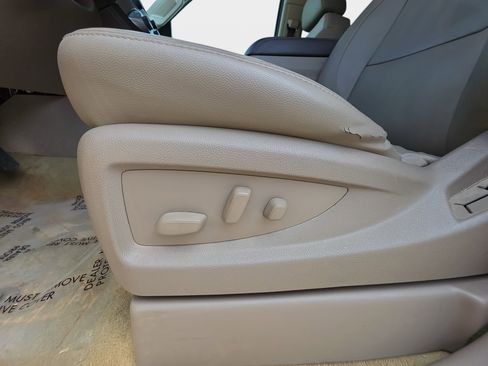 Used 2017 Chevrolet Tahoe LT image 30