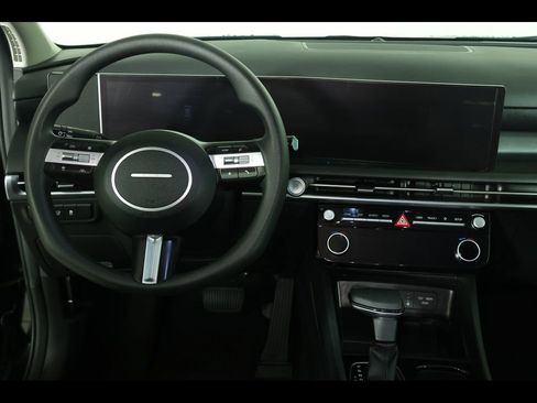 Used 2025 Hyundai Tucson SEL image 15