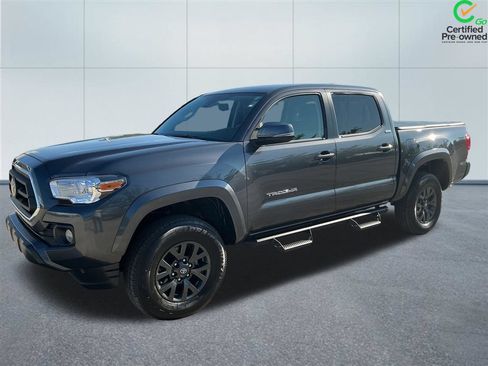 Used 2023 Toyota Tacoma SR5 AWD/4WD image 2