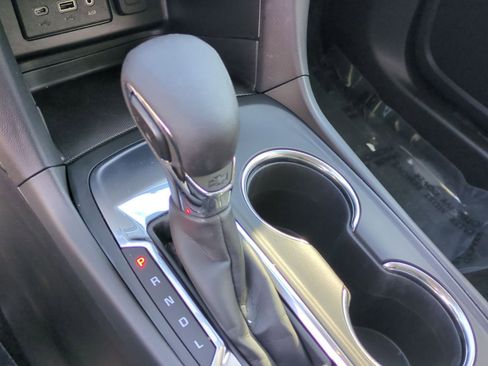 Used 2023 Chevrolet Equinox LS w/ LS Convenience Package FWD image 20