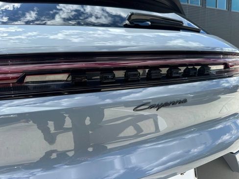 New 2026 Porsche Cayenne AWD/4WD image 13