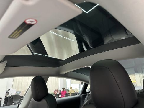 Used 2023 Tesla Model 3 Long Range image 27