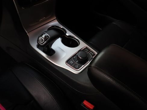 Used 2015 Jeep Grand Cherokee High Altitude AWD/4WD image 24