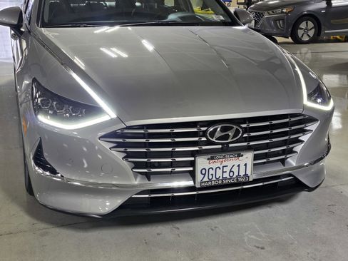 Certified 2023 Hyundai Sonata Limited image 9