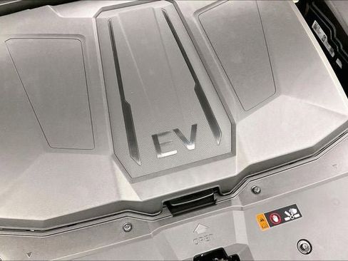 New 2026 Hyundai Ioniq 5 SEL image 13