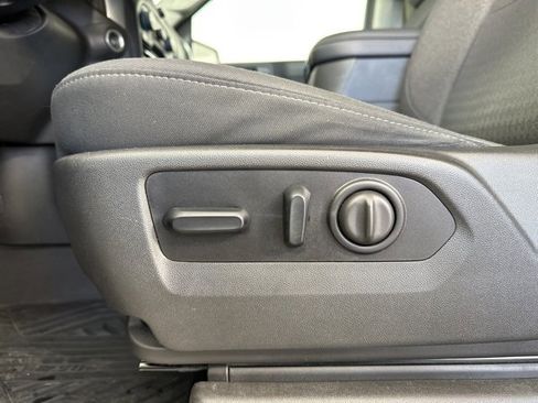 Used 2021 Chevrolet Silverado 1500 RST image 22