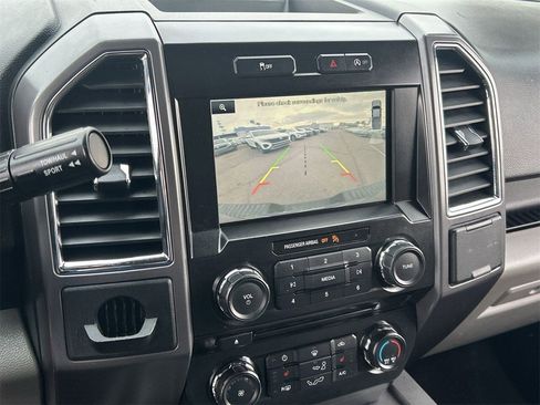 Used 2015 Ford F150 XLT w/ Equipment Group 302A Luxury image 23