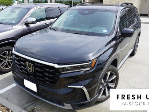 Used 2024 Honda Pilot Elite image 1