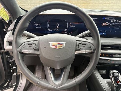 Used 2025 Cadillac XT4 Premium Luxury w/ Technology Package FWD image 26