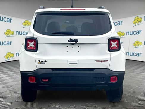 Used 2023 Jeep Renegade Trailhawk image 5