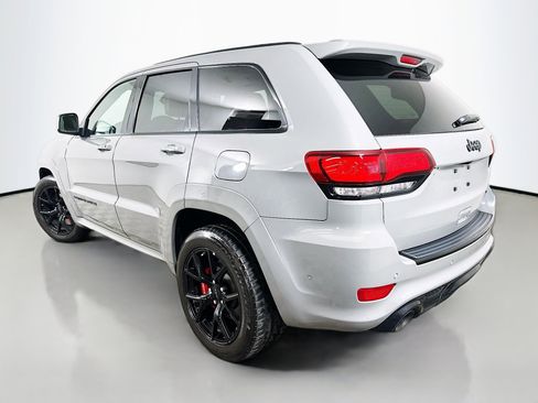 Used 2020 Jeep Grand Cherokee SRT image 5