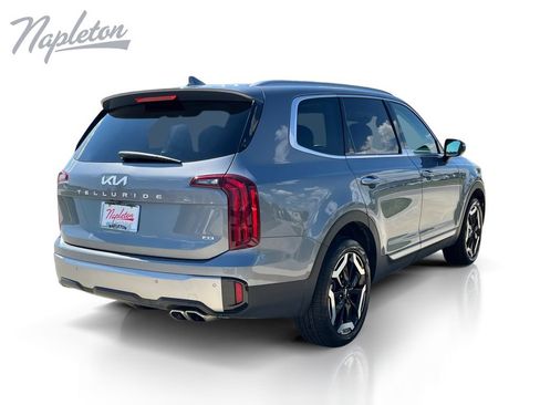 Used 2025 Kia Telluride S AWD/4WD image 5