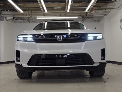 Used 2024 Honda Prologue Elite image 3