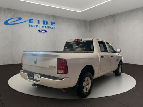 Used 2017 RAM 1500 Express AWD/4WD image 4