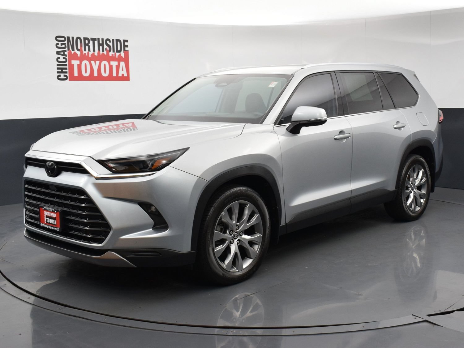 Used 2024 Toyota Grand Highlander AWD image 8