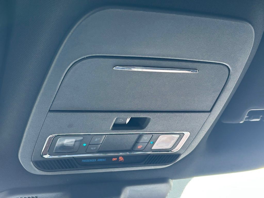 Used 2021 Ford F150 Lariat w/ Equipment Group 502A High AWD/4WD image 18