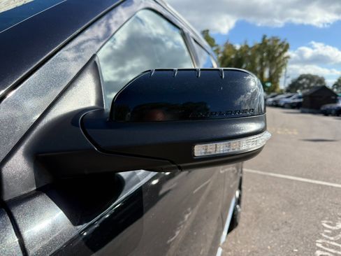 Used 2015 Ford Explorer Limited image 13