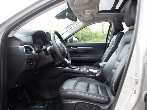 Used 2025 MAZDA CX-5 AWD 2.5 S w/ Preferred Package image 23