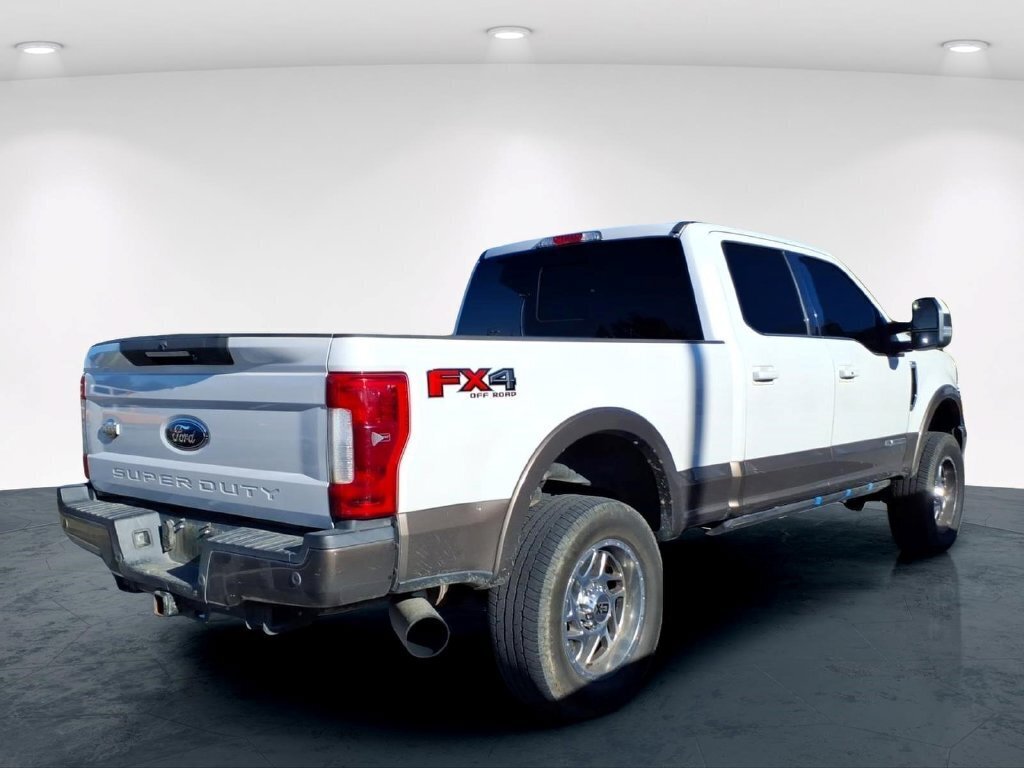 Used 2017 Ford F250 King Ranch w/ King Ranch Ultimate Package AWD/4WD image 14