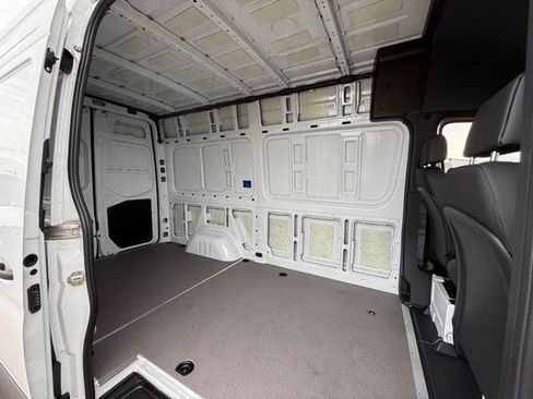 New 2025 Mercedes-Benz Sprinter 2500 image 21