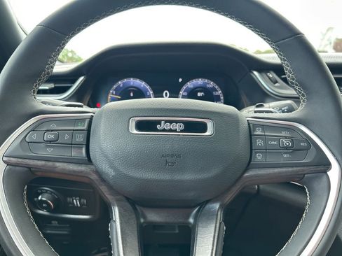 Used 2024 Jeep Grand Cherokee L Limited RWD image 23