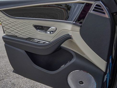 New 2026 Bentley Flying Spur Plug-In Hybrid image 33