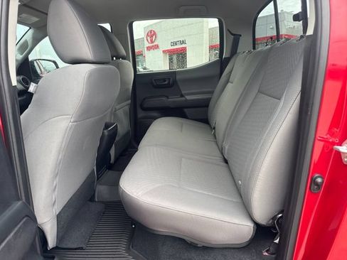 Used 2023 Toyota Tacoma SR AWD/4WD image 13