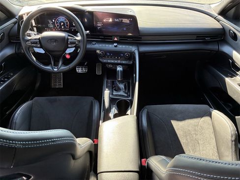 Used 2025 Hyundai Elantra N image 15