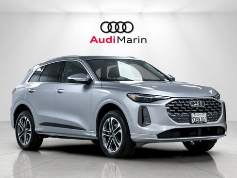 Used 2025 Audi Q5 Premium w/ Premium Plus AWD/4WD image 7