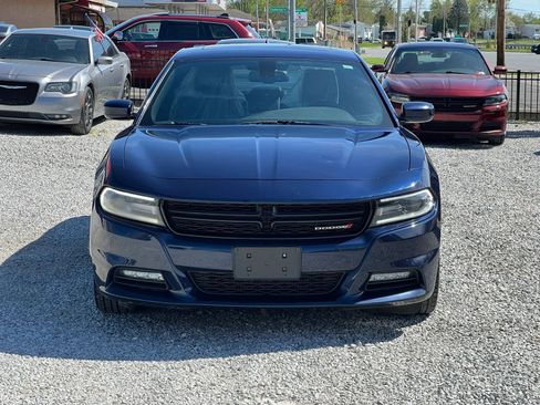 Used 2015 Dodge Charger R/T w/ Plus Group RWD image 2