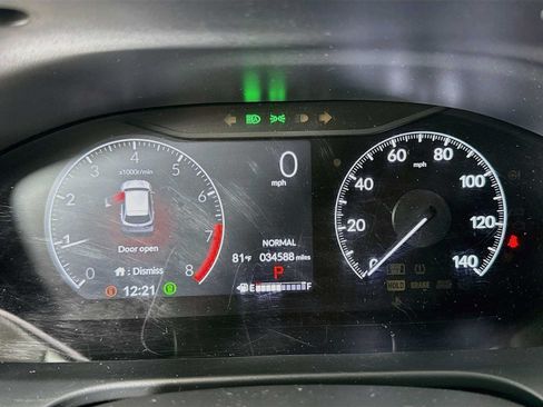 Used 2023 Honda HR-V LX image 11