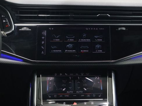 Used 2024 Audi SQ8 Prestige w/ Prestige Package image 19
