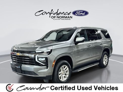 Used 2025 Chevrolet Tahoe LT RWD image 1