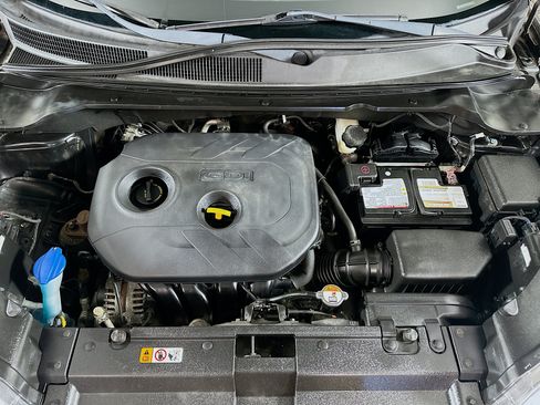 Used 2017 Kia Soul + FWD image 30