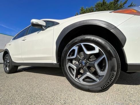 Used 2019 Subaru Crosstrek 2.0i Limited w/ Moonroof Package w/Navigation image 9